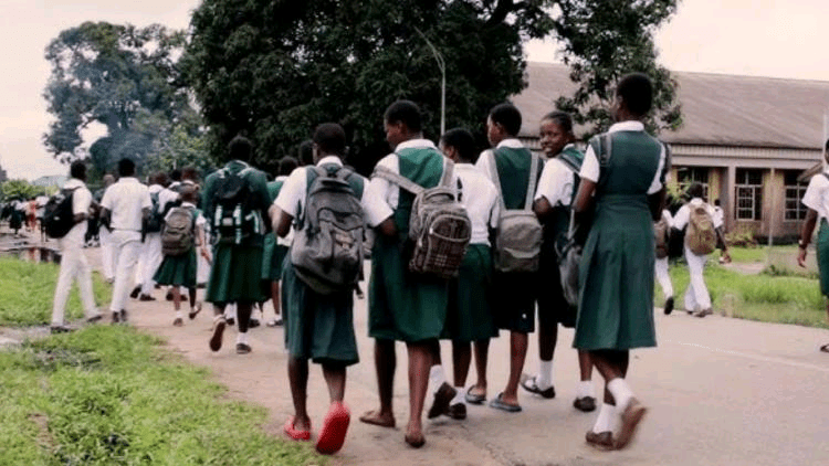 3728a3fca079a81d9bc88ffd9435e857