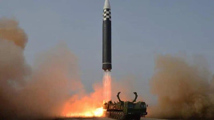 North_Korea_fires_balllistic_missiles_into_Japan