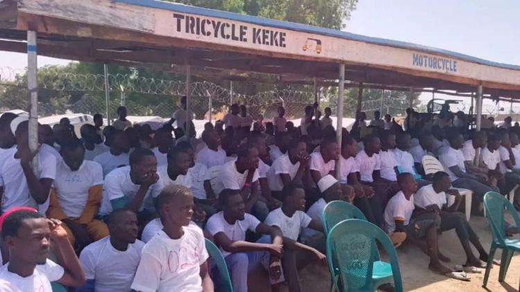 Repentant_terrorists_during_their_graduation_in_Borno